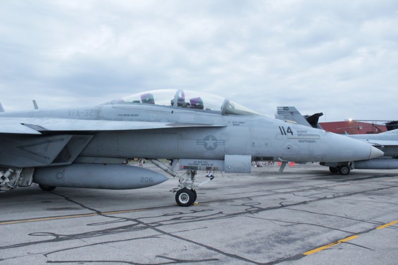 f18fsuperhornet.jpg