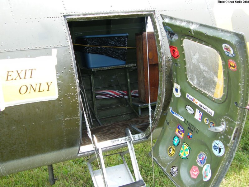 b17n3703g28.jpg