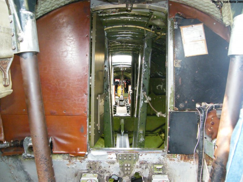 b17n3703g8.jpg