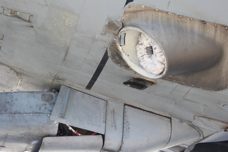 kc1079194622.jpg