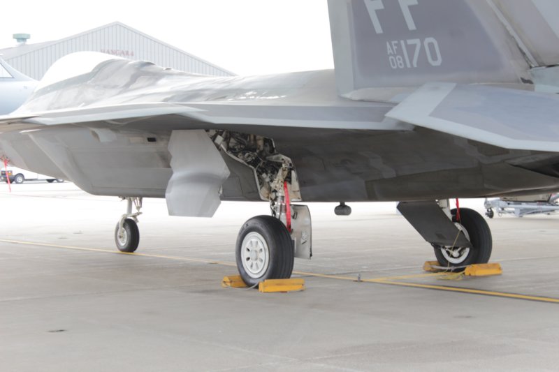 f222.jpg