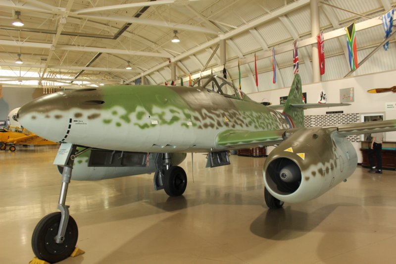 me262n262mf.jpg